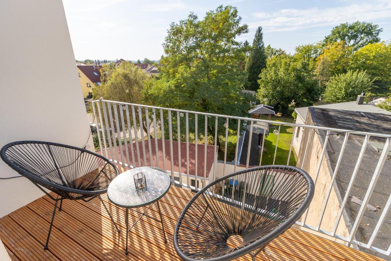Апартаменты *Neu* 2 Zi, Offene Kueche, Balkon Пирна Экстерьер фото